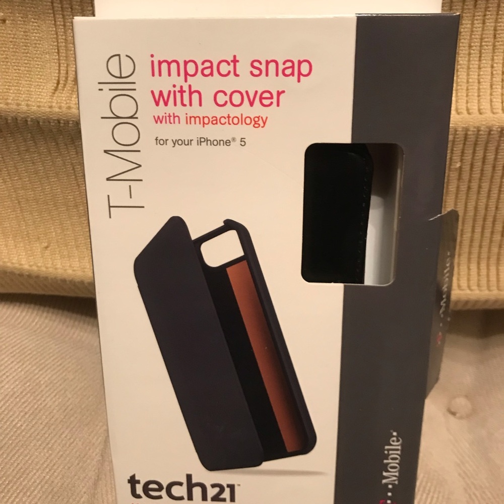 Tech 21 Impactology Wallet Case for iPhone 5